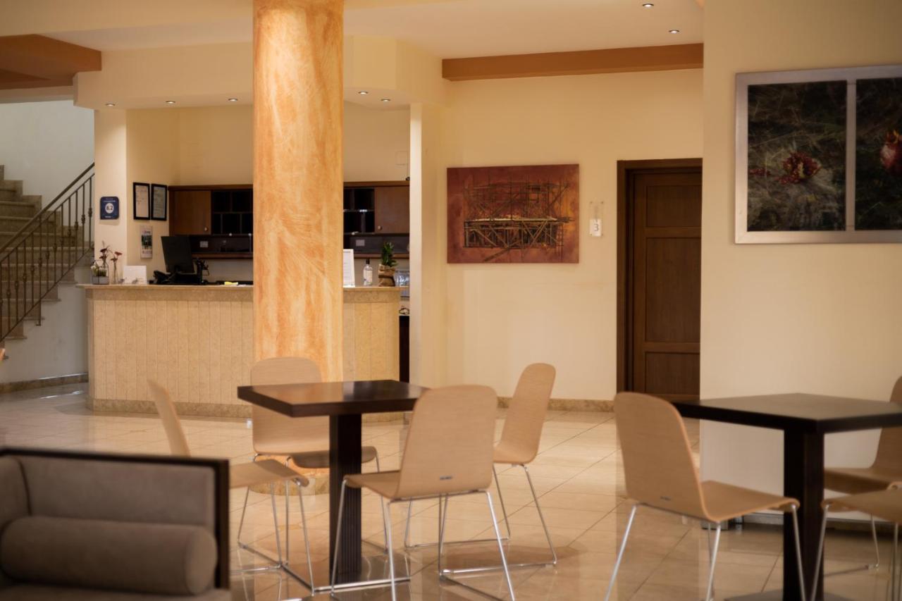 Chrisovalanto Hotel Сивота Экстерьер фото